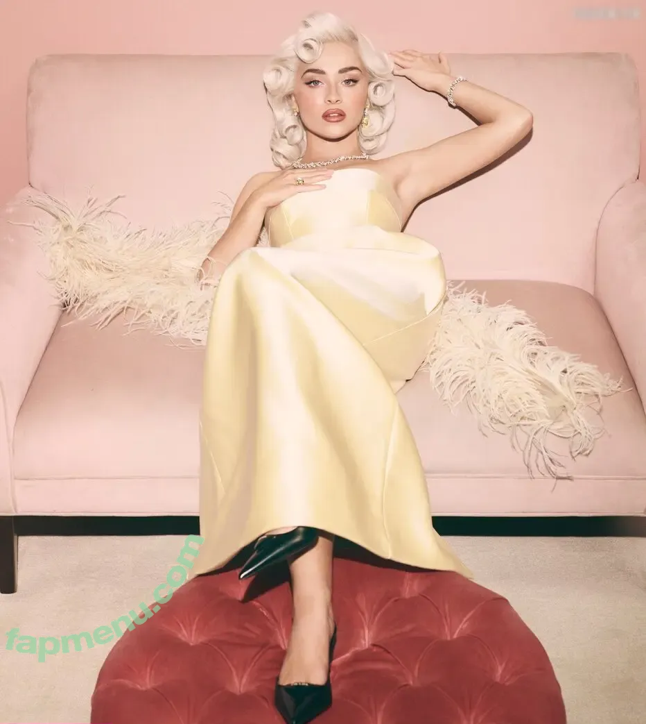 Sabrina Carpenter nude photo #4990 (sabrinacarpenter)