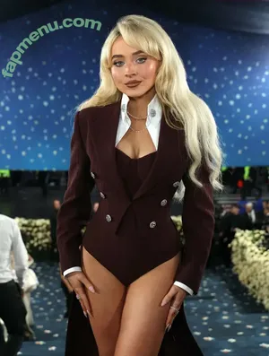 Sabrina Carpenter / sabrinacarpenter nude photo #5554