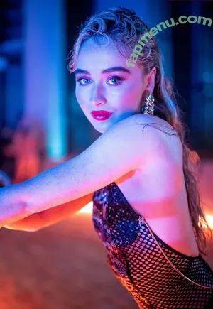 Sabrina Carpenter / sabrinacarpenter nude photo #5760