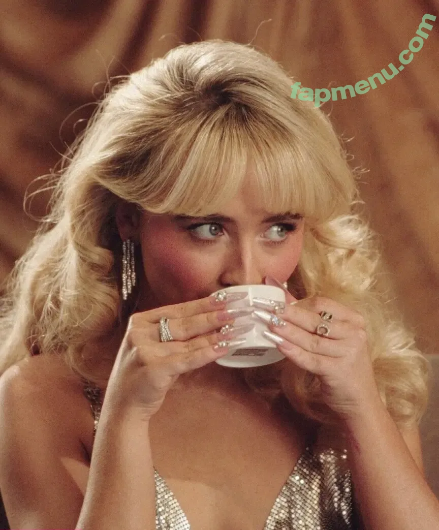 Sabrina Carpenter nude photo #5010 (sabrinacarpenter)