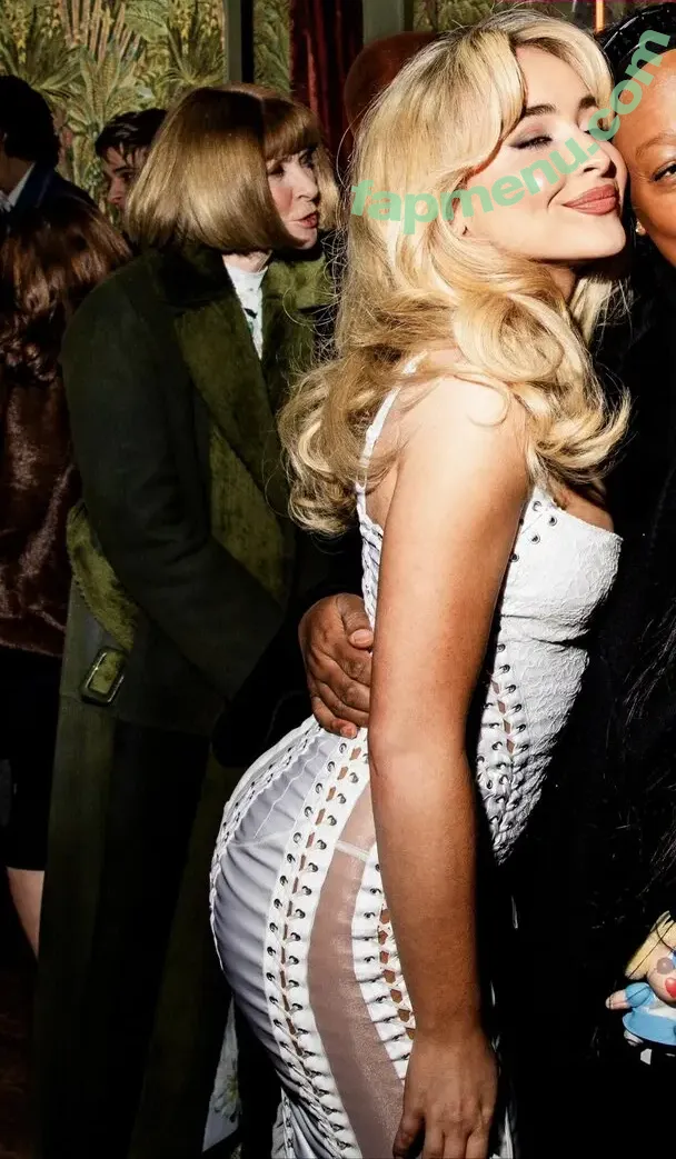 Sabrina Carpenter nude photo #5018 (sabrinacarpenter)