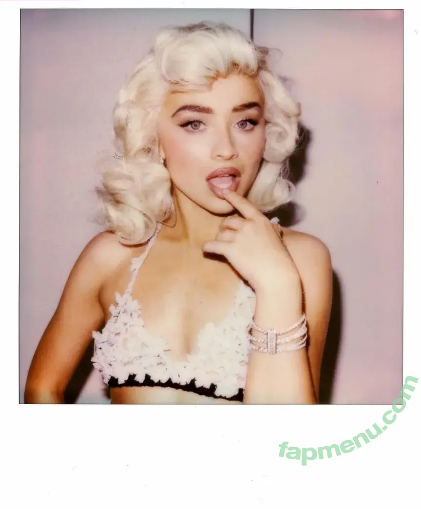 Sabrina Carpenter nude photo #5020 (sabrinacarpenter)