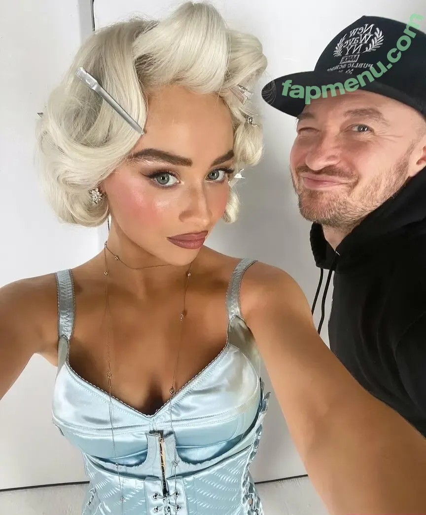 Sabrina Carpenter nude photo #5026 (sabrinacarpenter)