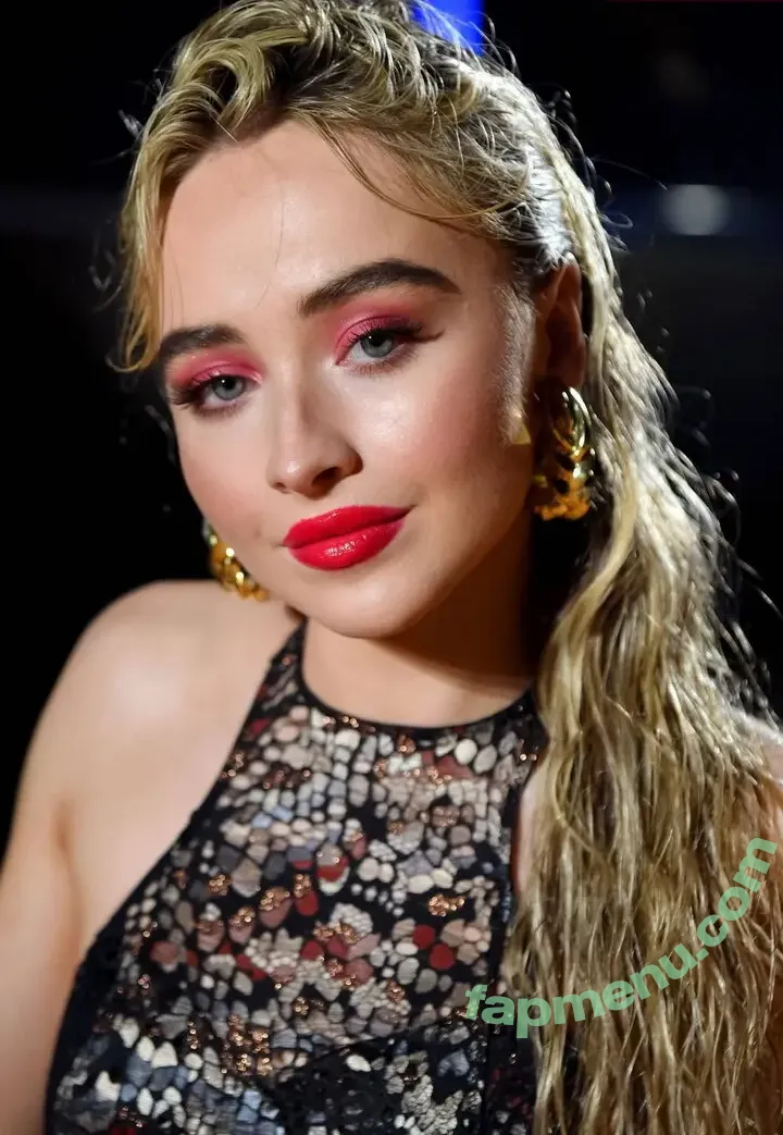 Sabrina Carpenter nude photo #5067 (sabrinacarpenter)