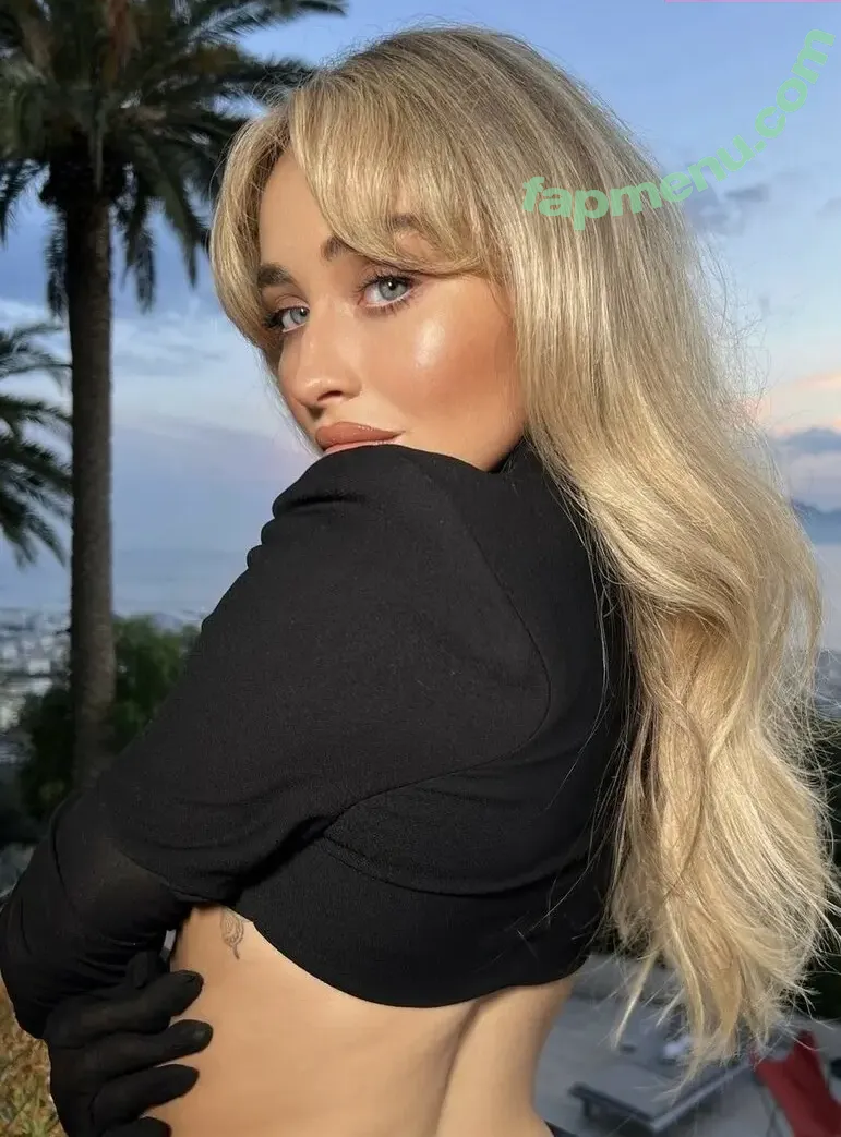 Sabrina Carpenter nude photo #5137 (sabrinacarpenter)
