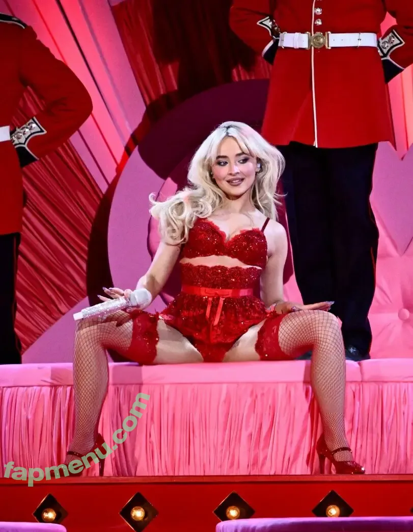 Sabrina Carpenter nude photo #5247 (sabrinacarpenter)