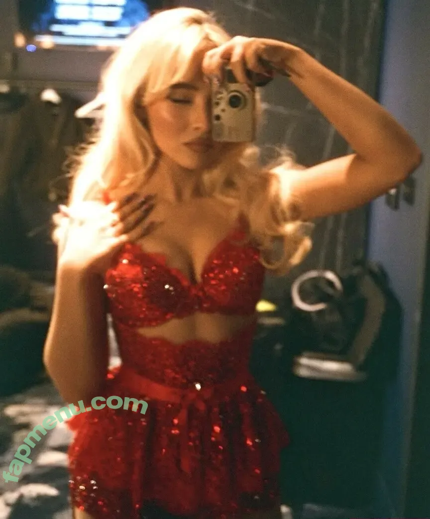 Sabrina Carpenter nude photo #5261 (sabrinacarpenter)