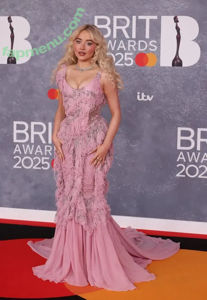 Sabrina Carpenter nude photo #5278 (sabrinacarpenter)