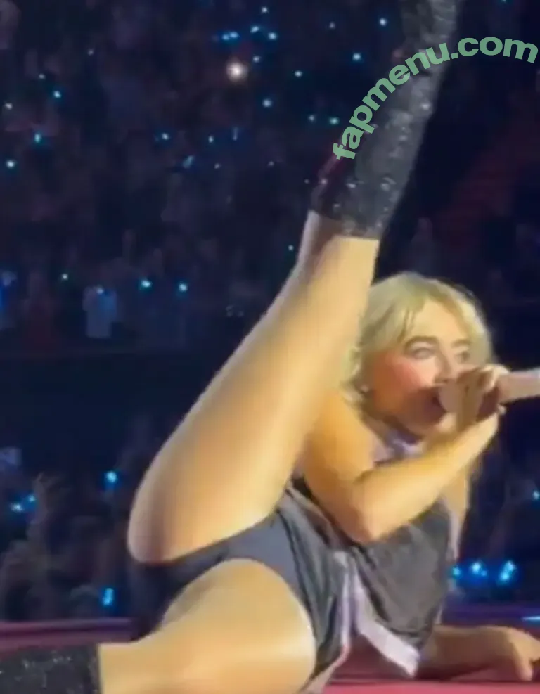 Sabrina Carpenter nude photo #5348 (sabrinacarpenter)