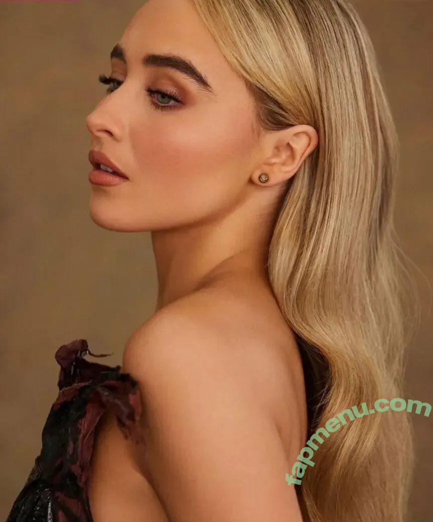 Sabrina Carpenter nude photo #5420 (sabrinacarpenter)