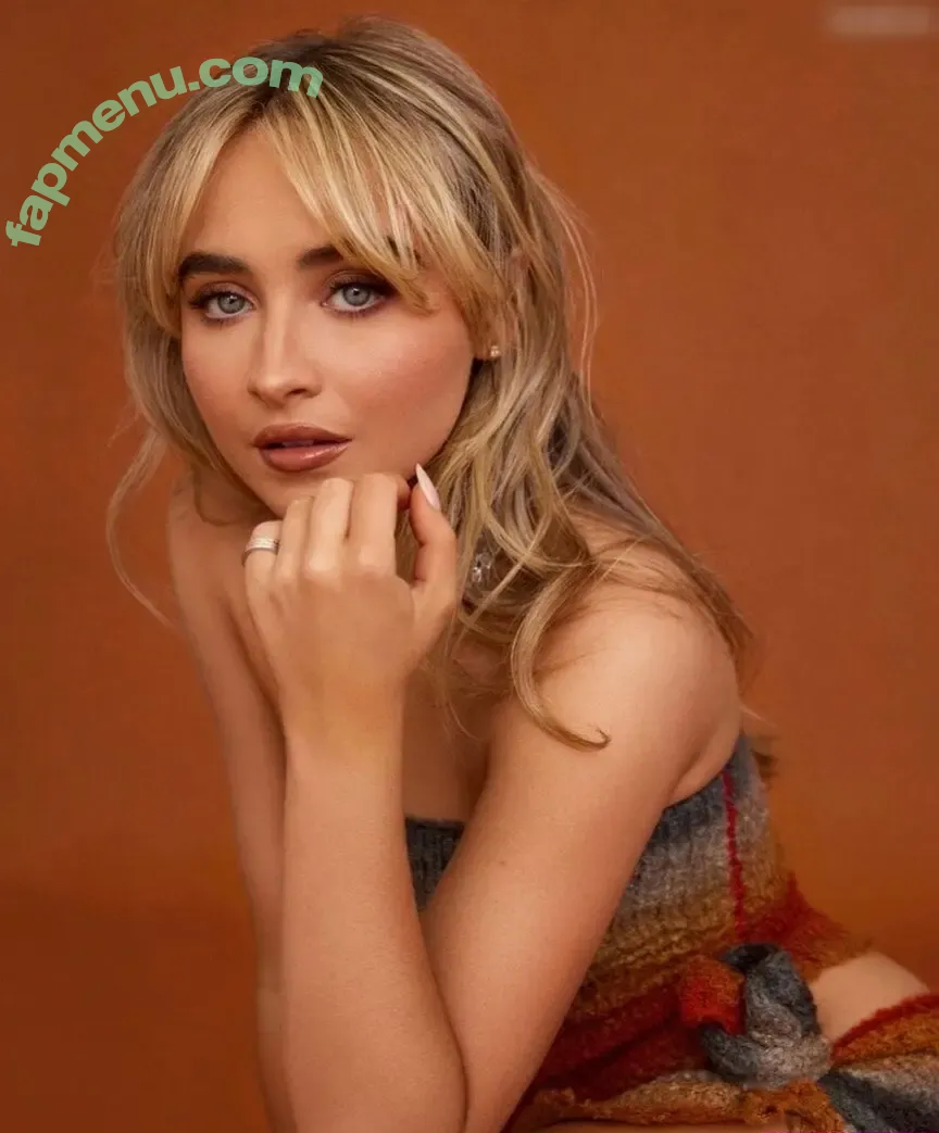 Sabrina Carpenter nude photo #5422 (sabrinacarpenter)