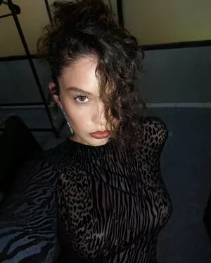 Sabrina Claudio / sabrinaclaudio / therealmasokiss_ nude photo #0045