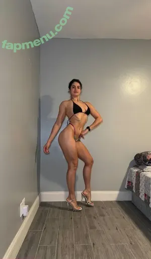 Sabrina Gomes / itsyaraa / pv_sabrina / sabrinaagomes1 nude photo #0034