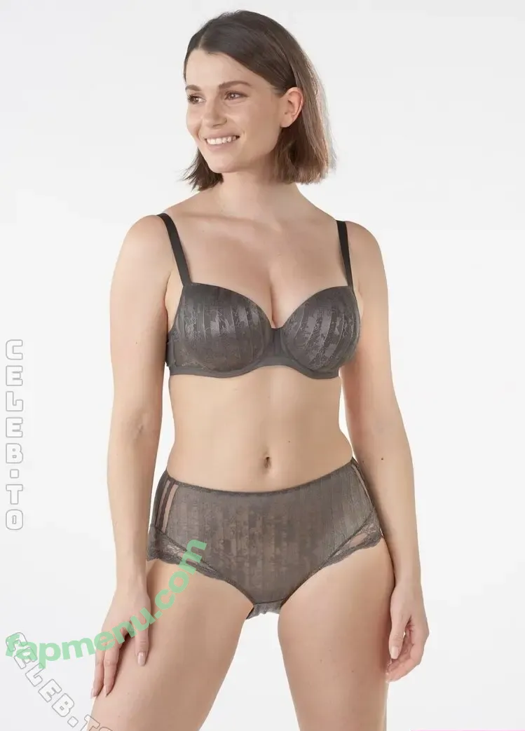 Sabrina Laporte nude photo #0337 (sab_lpt / sablpt)