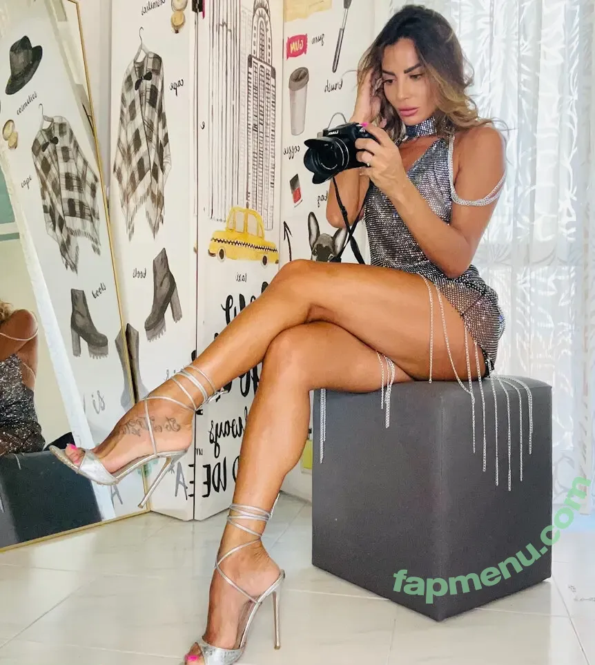 Sabrina Laurenzana nude photo #0037 (sabrinalaurenzana)