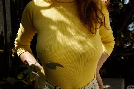 Sabrina Lynn / itssabrinalynn nude photo #0465