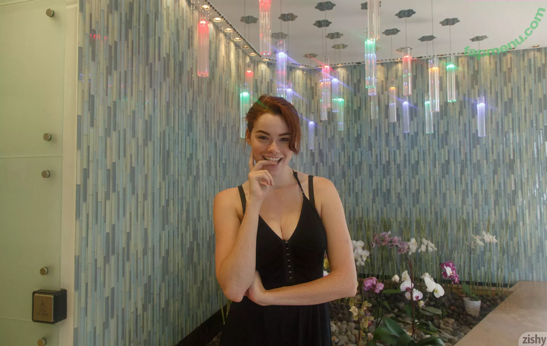 Sabrina Lynn nude photo #0288 (itssabrinalynn)