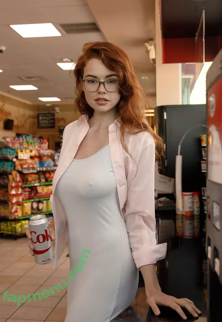 Sabrina Lynn nude photo #0330 (itssabrinalynn)