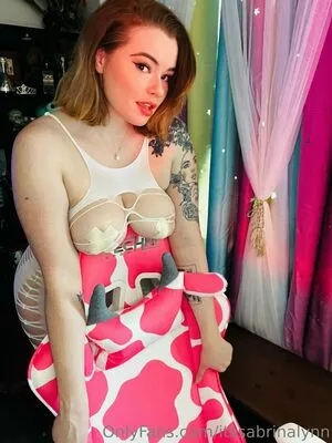 Sabrina Lynn / itssabrinalynn nude photo #1197