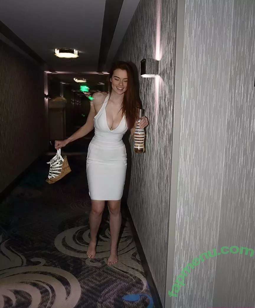 Sabrina Lynn nude photo #1096 (itssabrinalynn)