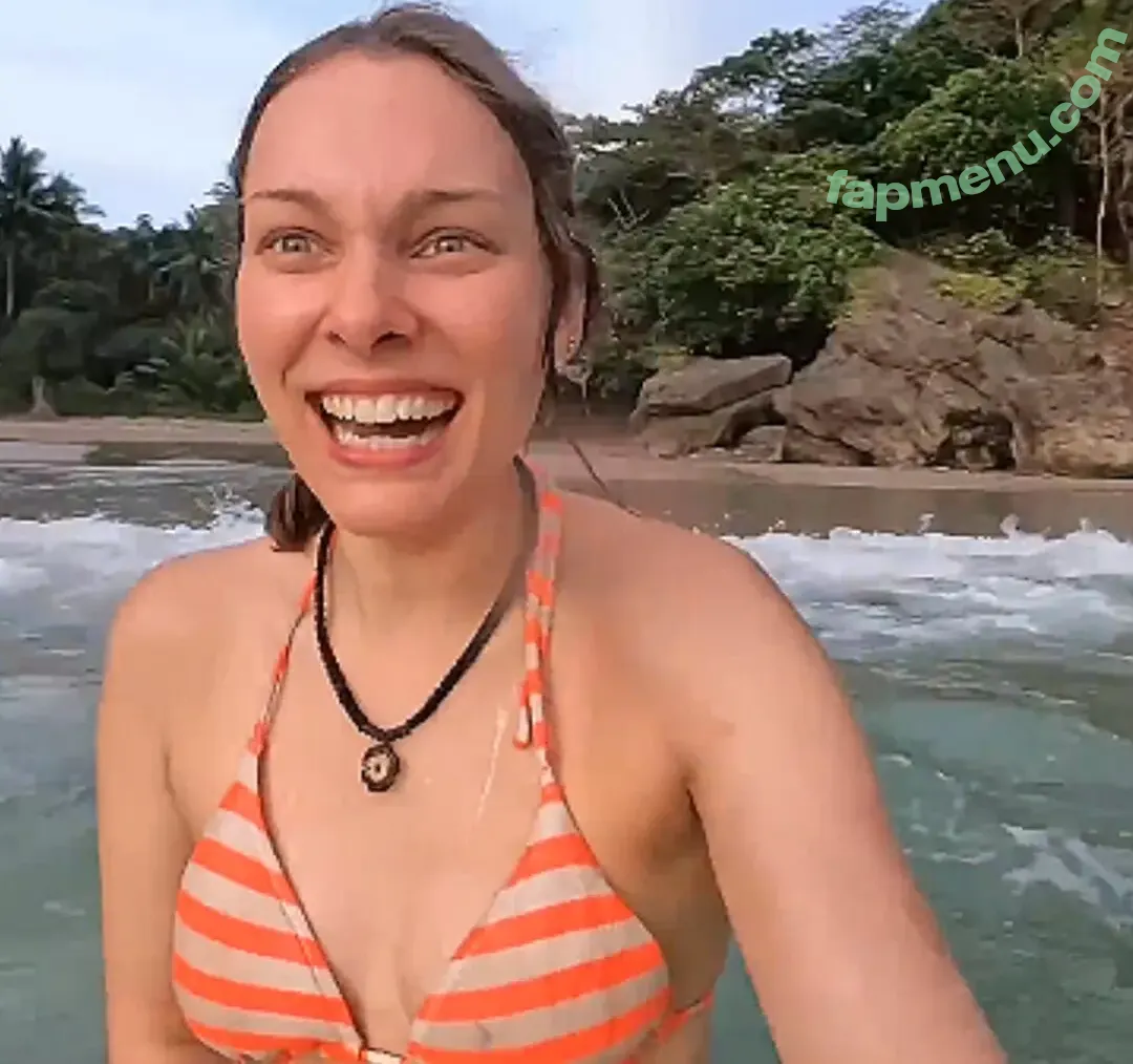 Sabrina Outdoor nude photo #0064 (sabrinaoutdoor)