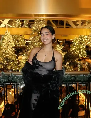 Sabrina Pezeshkian / sabababaroo / sabadabadoodle nude photo #0703