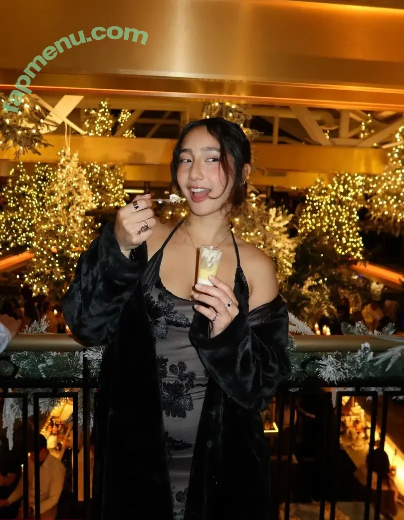 Sabrina Pezeshkian nude photo #0702 (sabababaroo / sabadabadoodle)