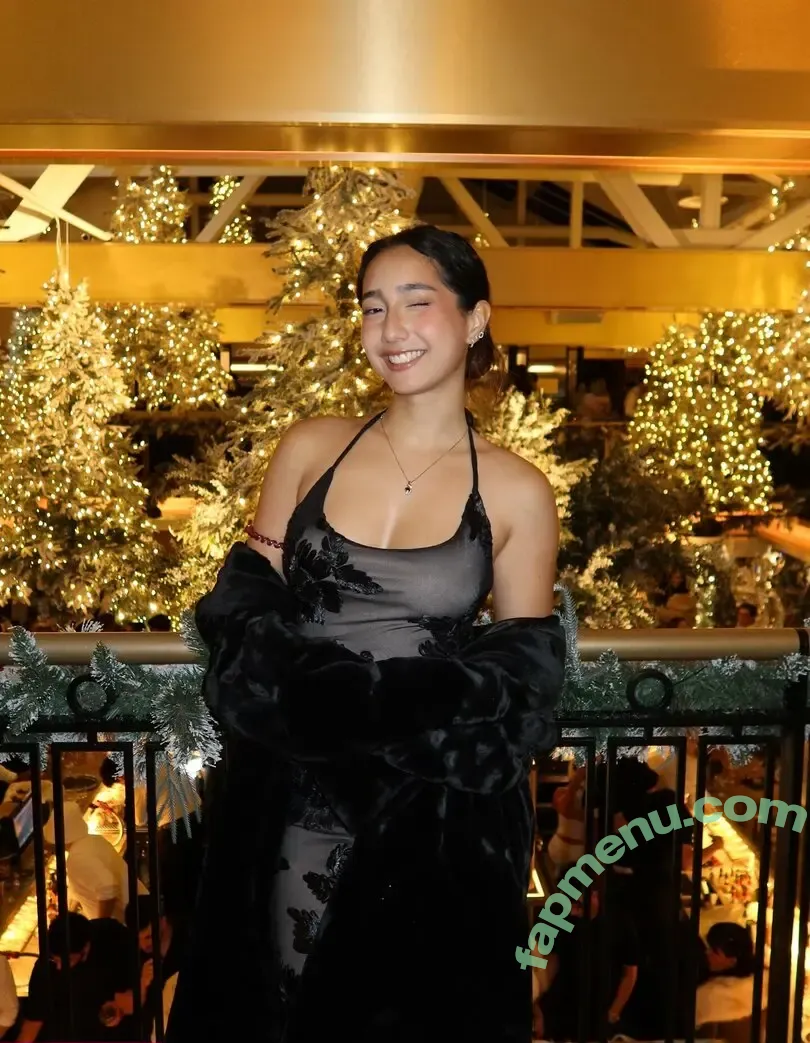 Sabrina Pezeshkian nude photo #0703 (sabababaroo / sabadabadoodle)