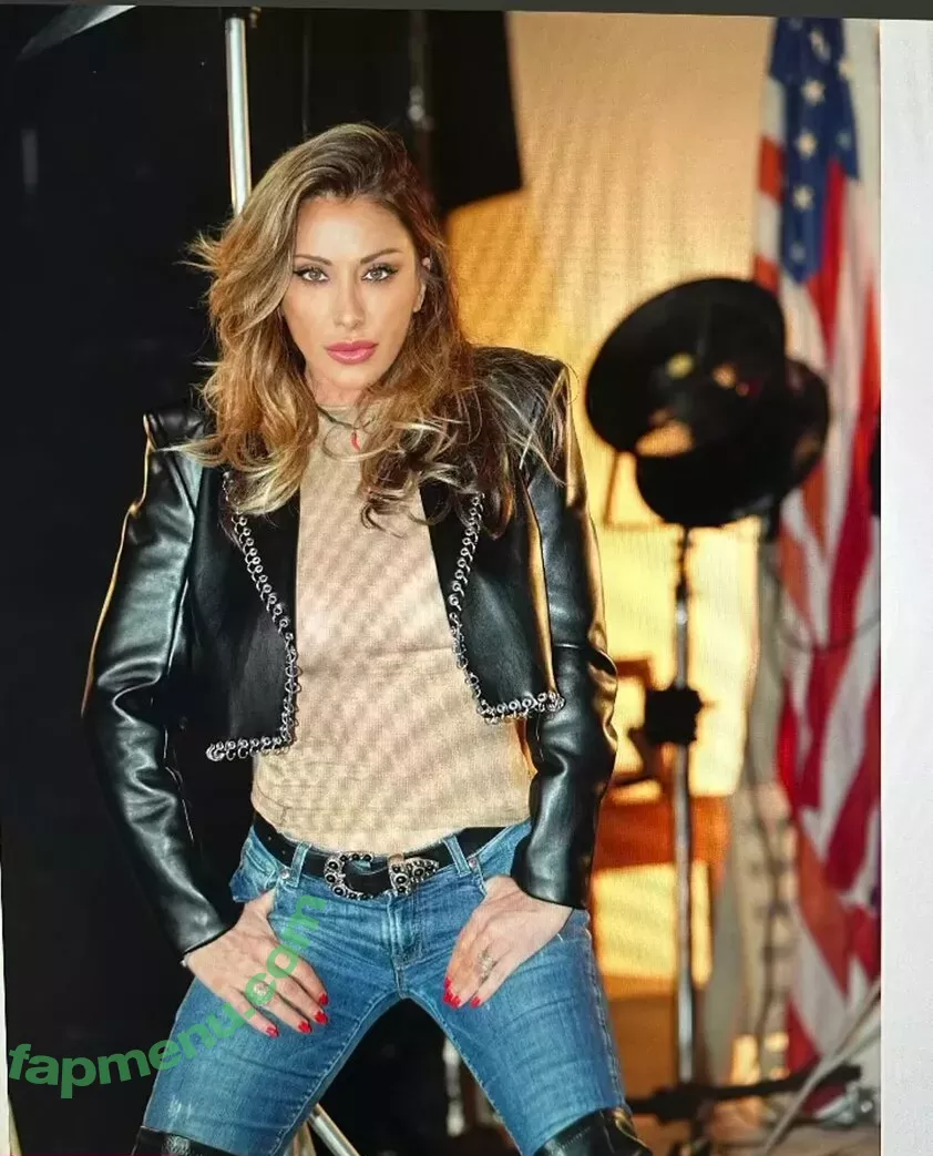 Sabrina Salerno nude photo #2363 (sabrinasalernofficial)