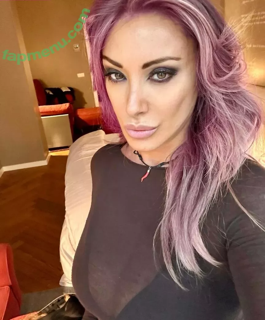 Sabrina Salerno nude photo #2395 (sabrinasalernofficial)