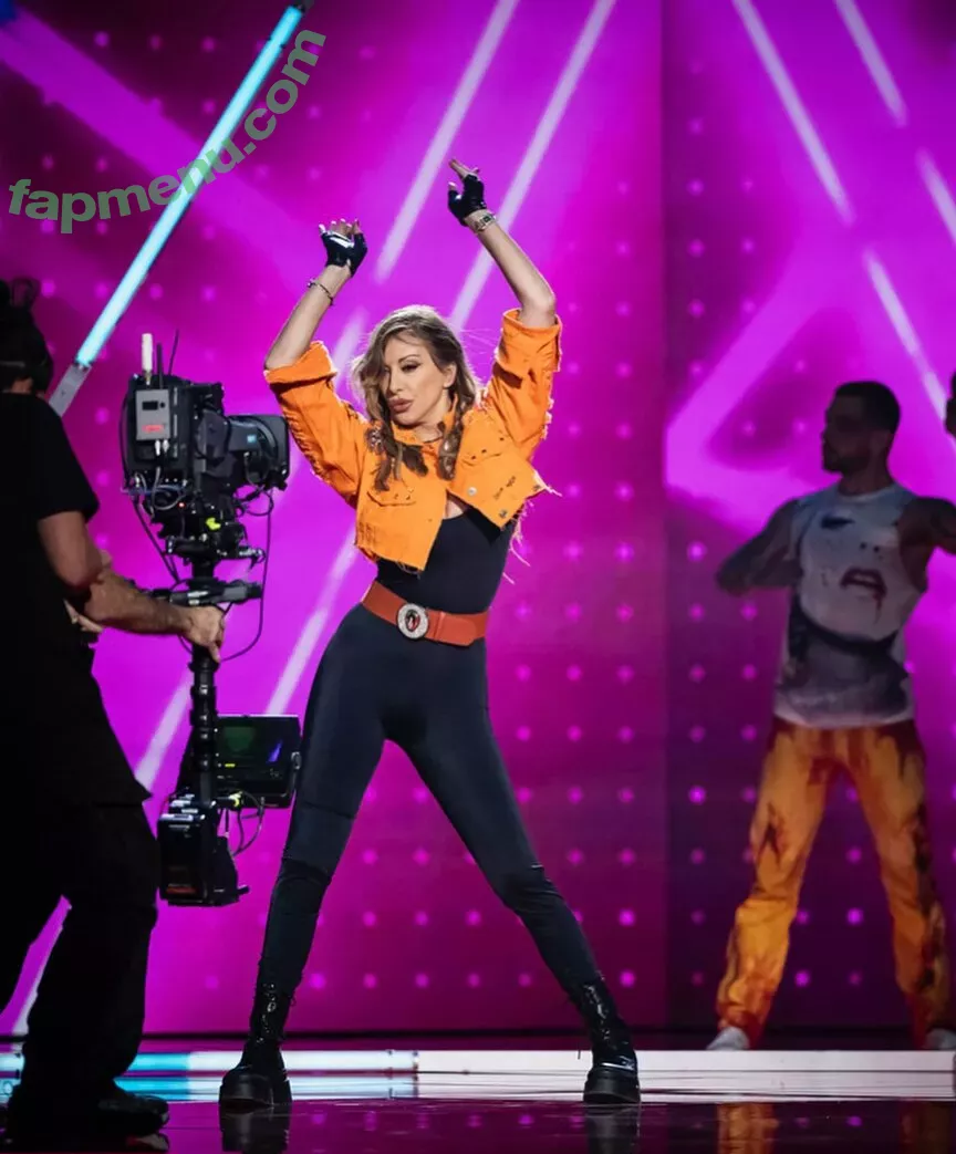 Sabrina Salerno nude photo #2479 (sabrinasalernofficial)