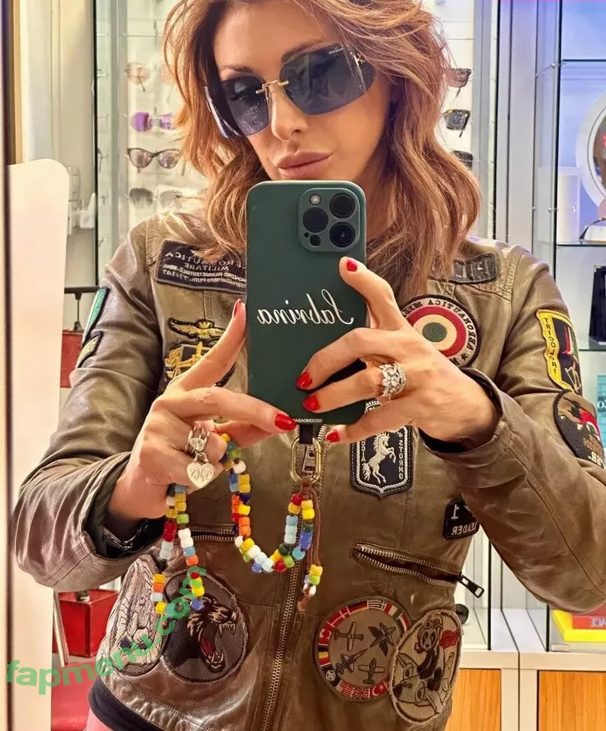 Sabrina Salerno nude photo #2546 (sabrinasalernofficial)