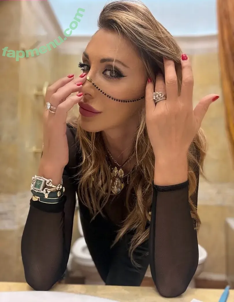 Sabrina Salerno nude photo #3244 (sabrinasalernofficial)