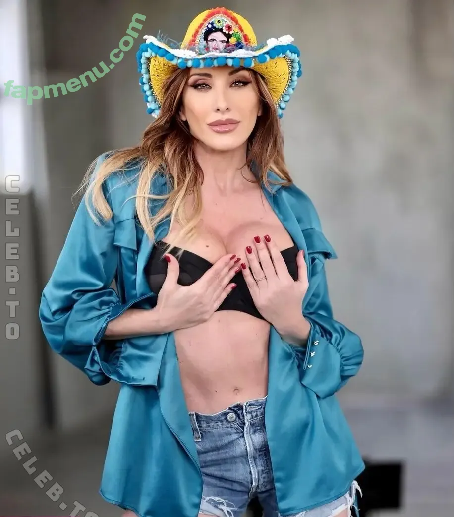 Sabrina Salerno nude photo #3293 (sabrinasalernofficial)