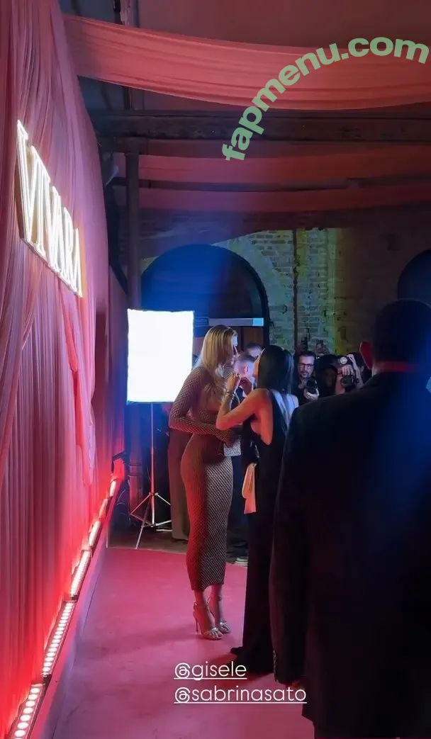 Sabrina Sato nude photo #1119 (sabrinasato)