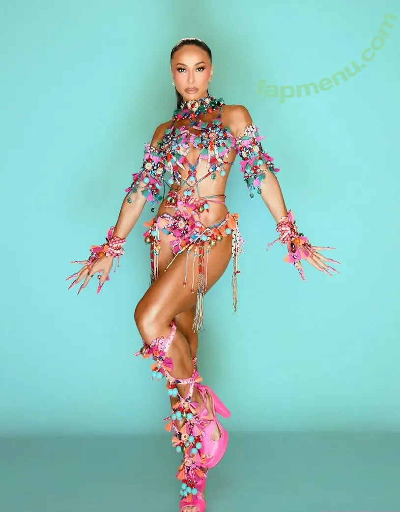 Sabrina Sato nude photo #1132 (sabrinasato)