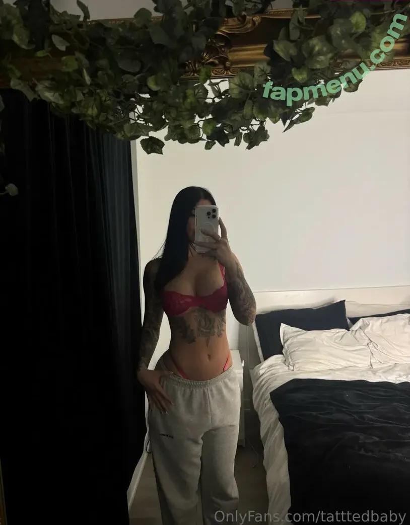 Sabrina Smith nude photo #0038 (Sabrinaxxsmith / Tatttedbaby / sabrinasmit.h / xSabrinaSmith)