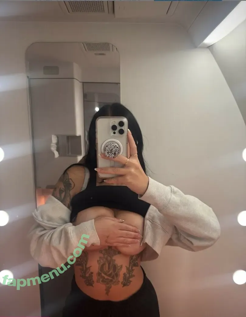 Sabrina Smith nude photo #0138 (Sabrinaxxsmith / Tatttedbaby / xSabrinaSmith)