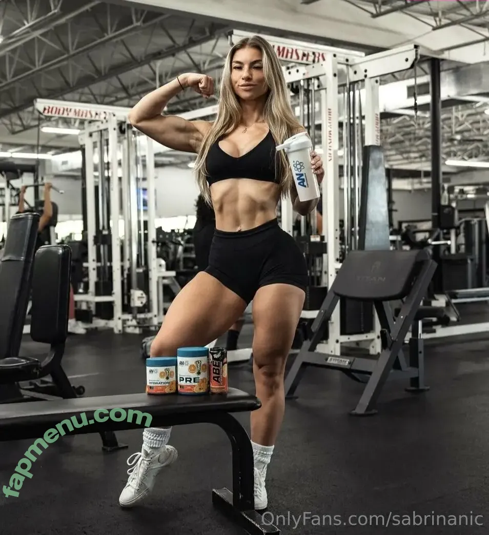 sabrinanic nude photo #0011 (sabrinanic_fit)