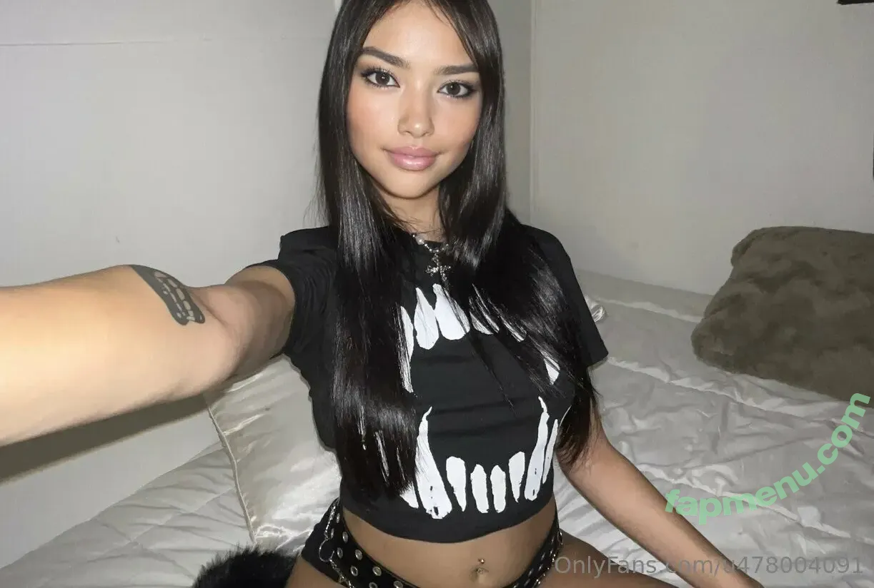 sabrinarhodes nude photo #0064 (bre3eeze)