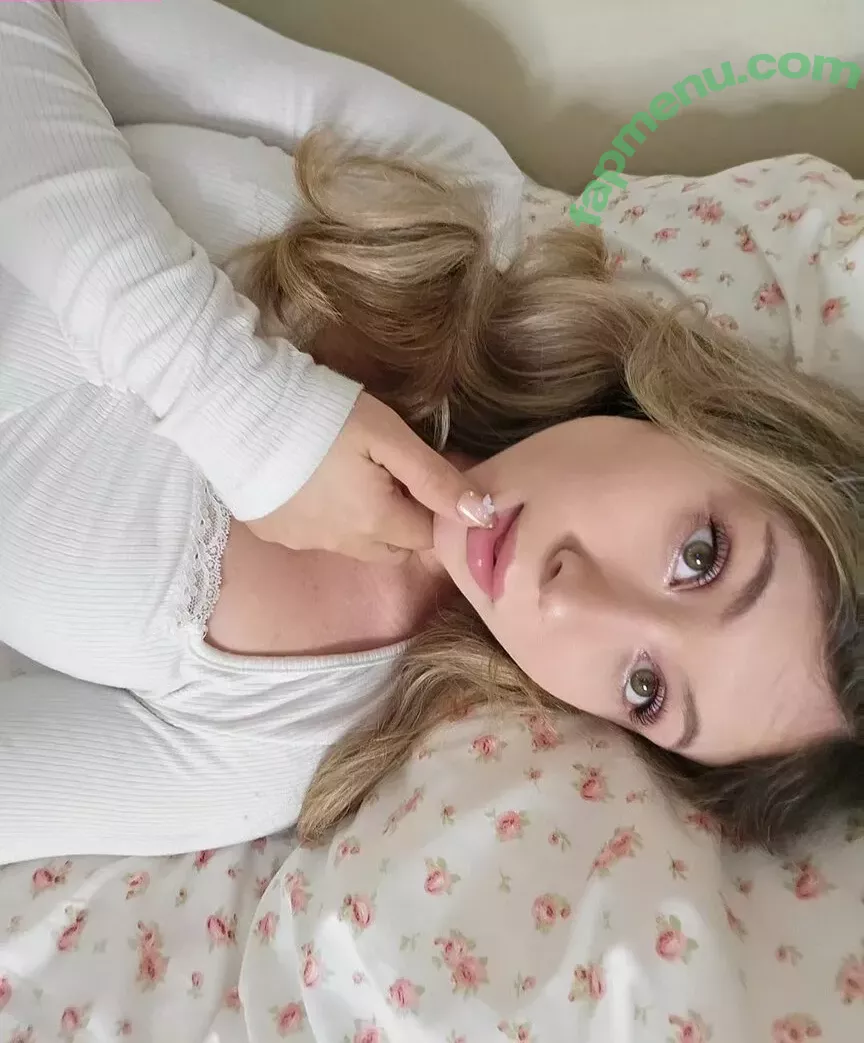 SabrinASMR nude photo #0037 (Tori ASMR / sabriina.perezz / sabriina_perezz)