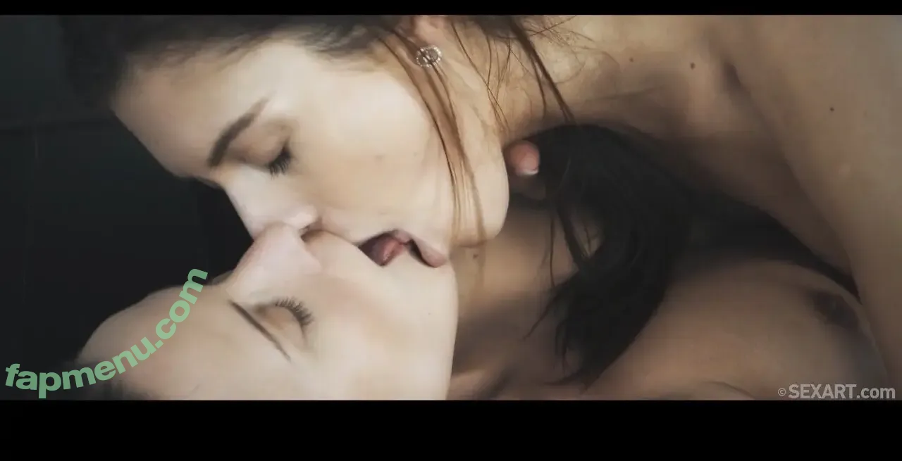 Sabrisse nude photo #0411 (sabrisse_ / yoursabrisse)