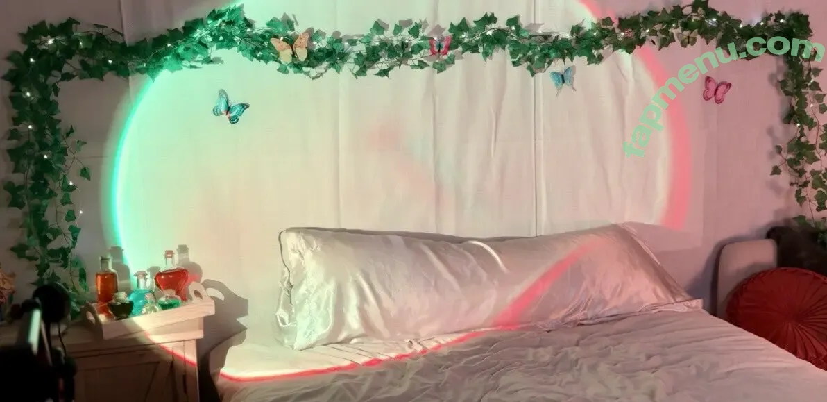 sabsgentleaura nude photo #0041 (auranextdoor / mrshikesalot / user)