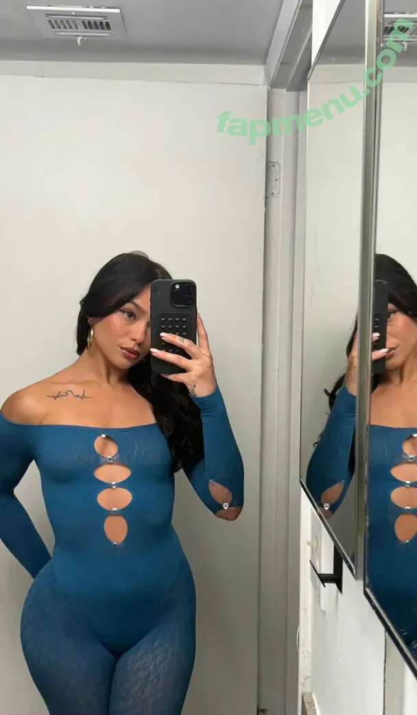 sabysiren nude photo #0001 (sabysiren)