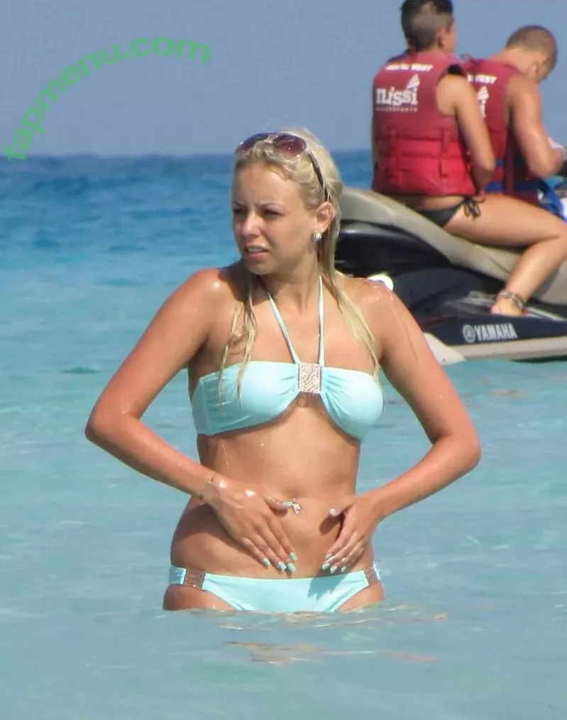 Sacha Parkinson nude photo #0047 (sachalparkinson)