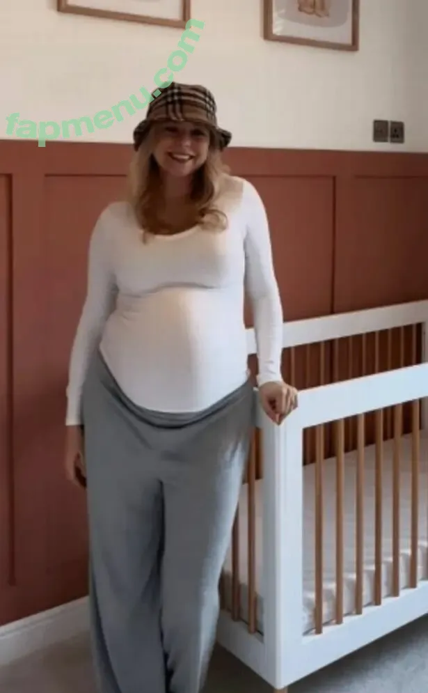 Sacha Parkinson nude photo #0066 (sachalparkinson)