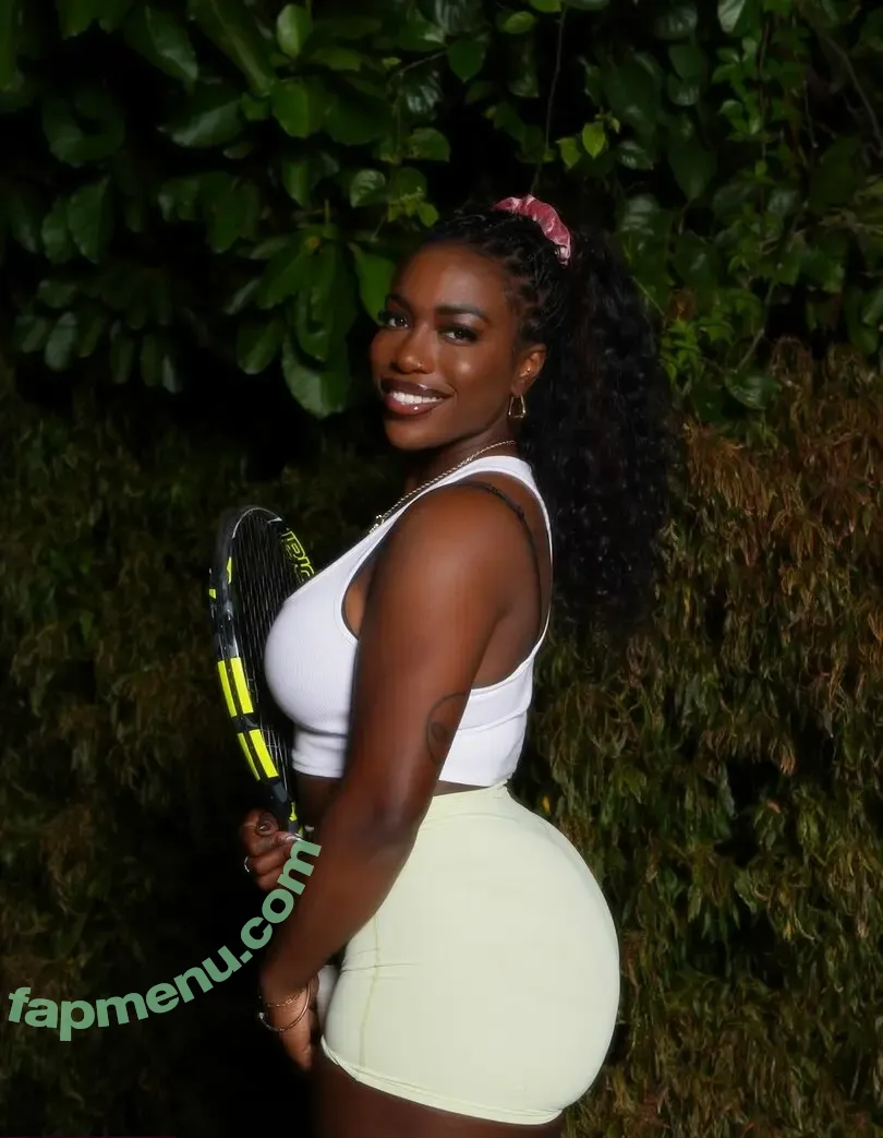 Sachia Vickery nude photo #0006 (sachiavick)