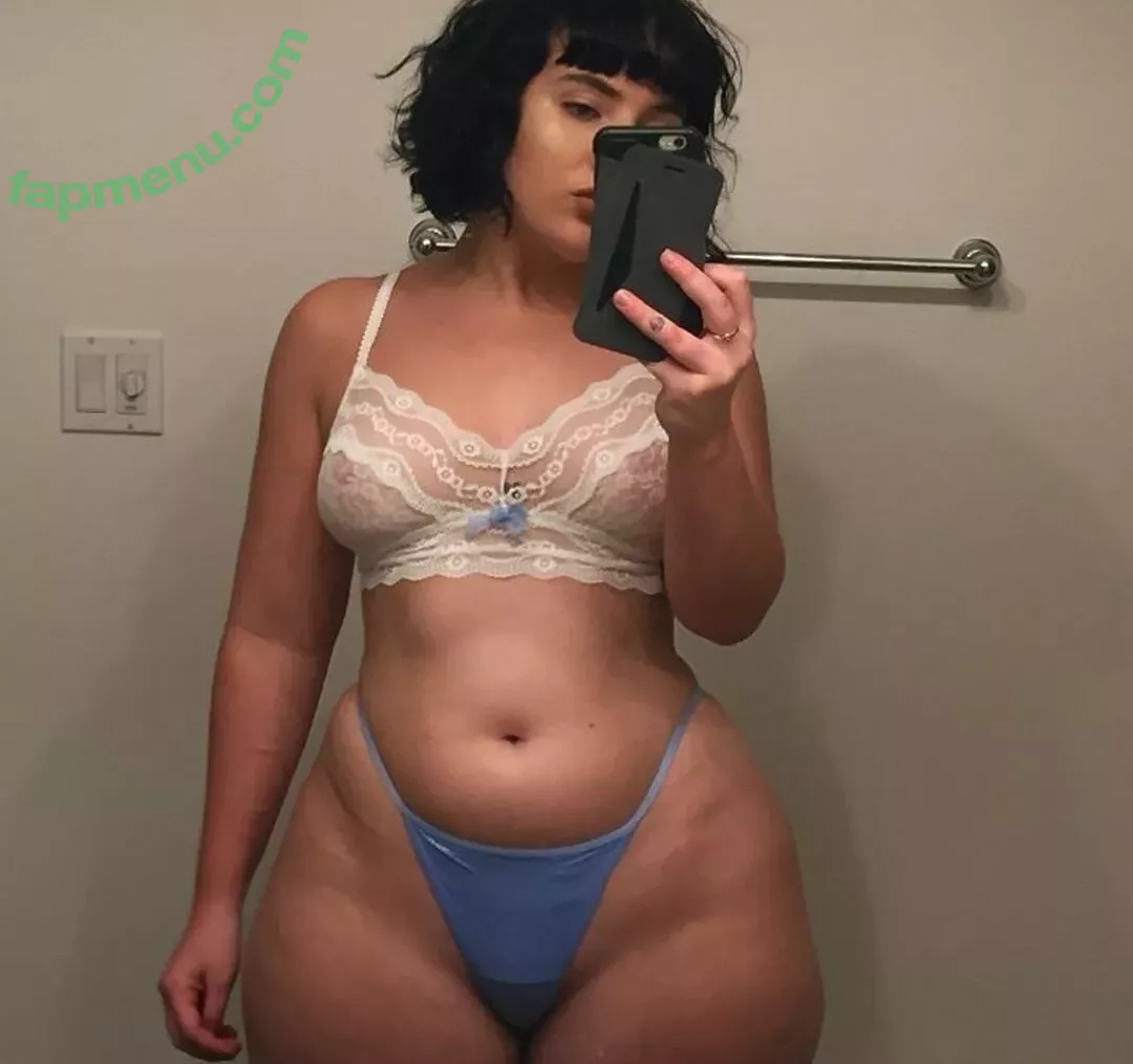 sadgalbri nude photo #0017 (itsgoddess2you / thesadgalbri)