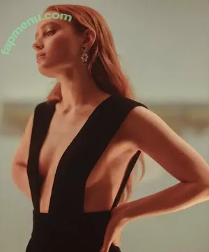  nude photo #0003