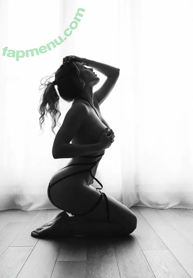 Sadie Gray nude photo #0271 (sadiegrayheart / sadiegraymodel)